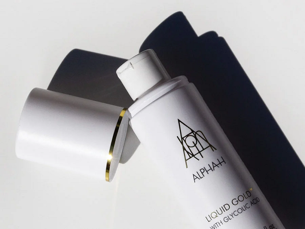 Breakouts and congestion? Introducing our Clear Skin Collection